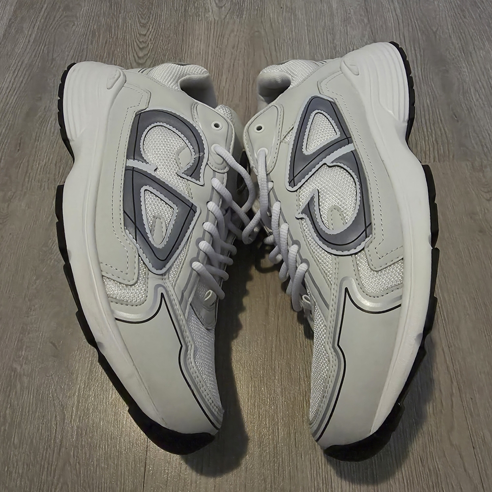 Dior B30 White Colorway